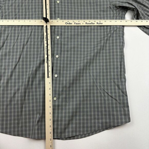Eddie Bauer Wrinkle Resistant Relaxed Fit Gray Striped Button Up Shirt Size XL - Picture 4 of 9